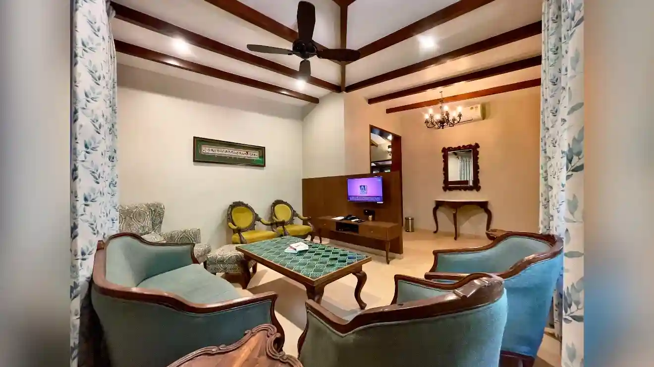 Room Image1