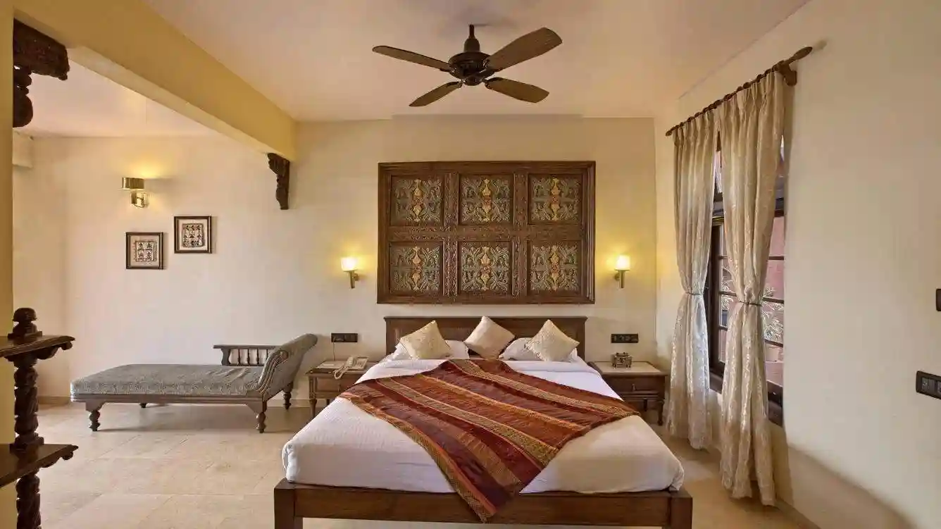 Room Image4