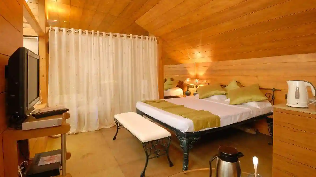 Room Image3