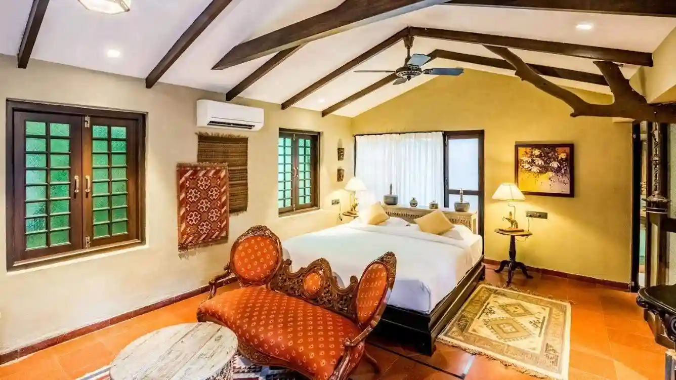 Room Image4